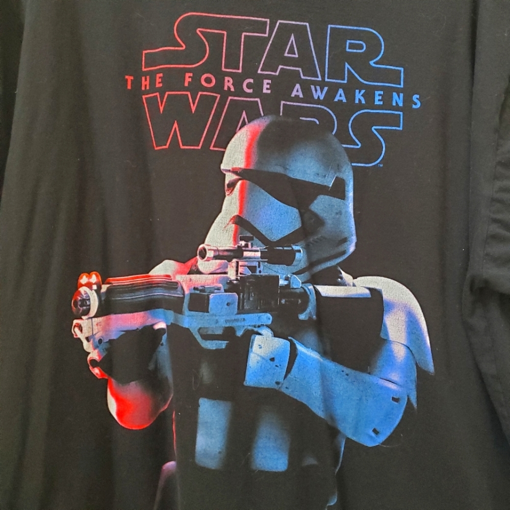 Star Wars Force Awakens Tee Shirt XXL
